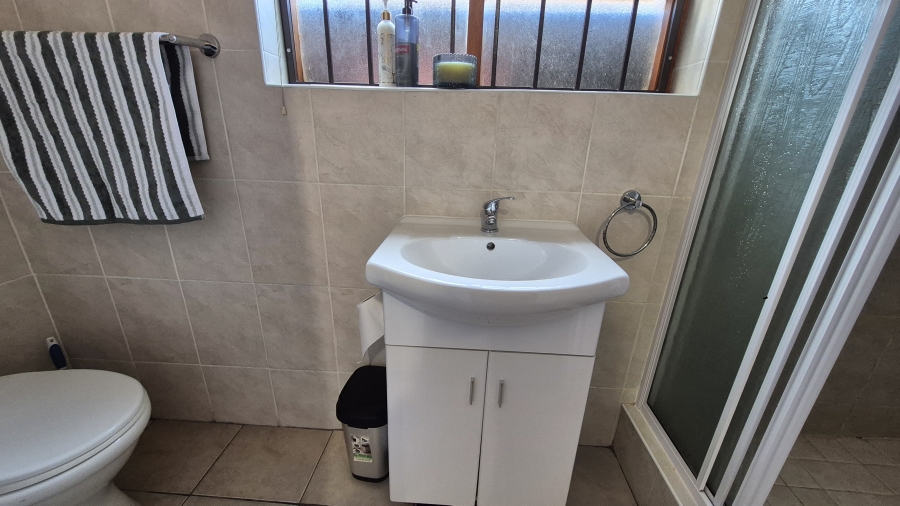 3 Bedroom Property for Sale in Strand South Western Cape
